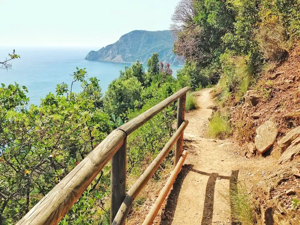 The Hike-Cinque Terre-Italie