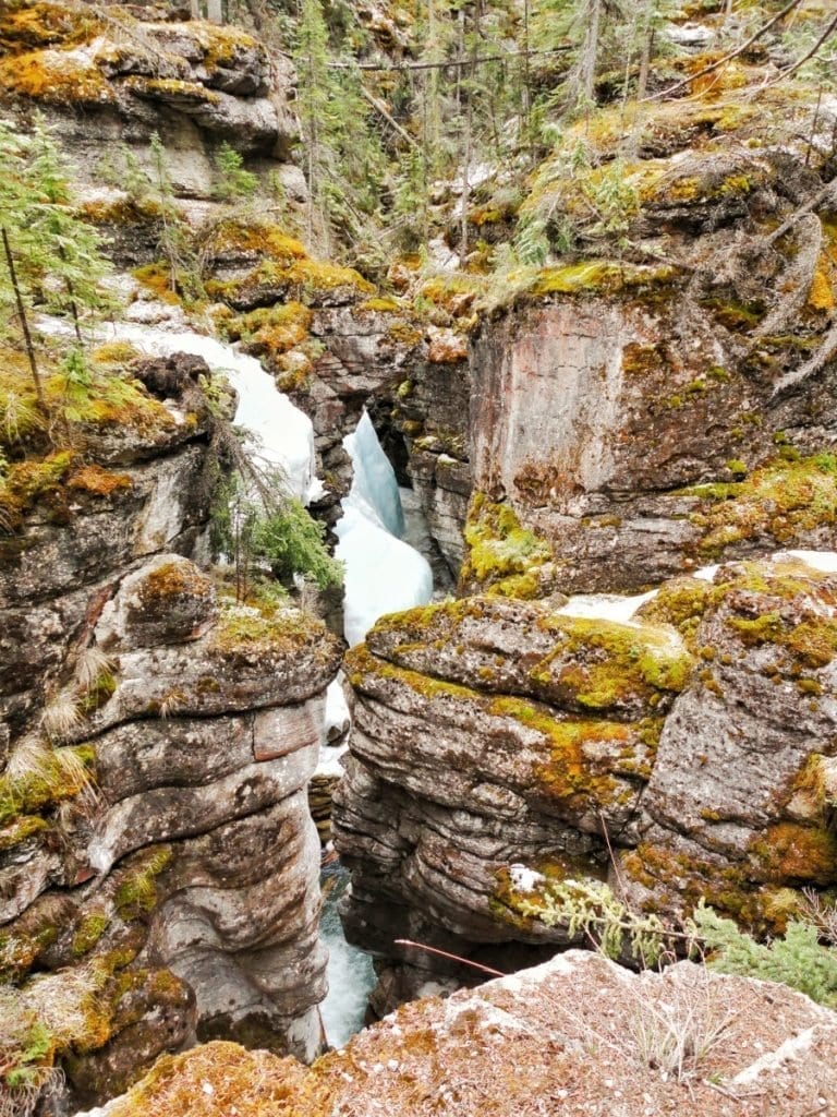 Maligne Canyon-The Hike