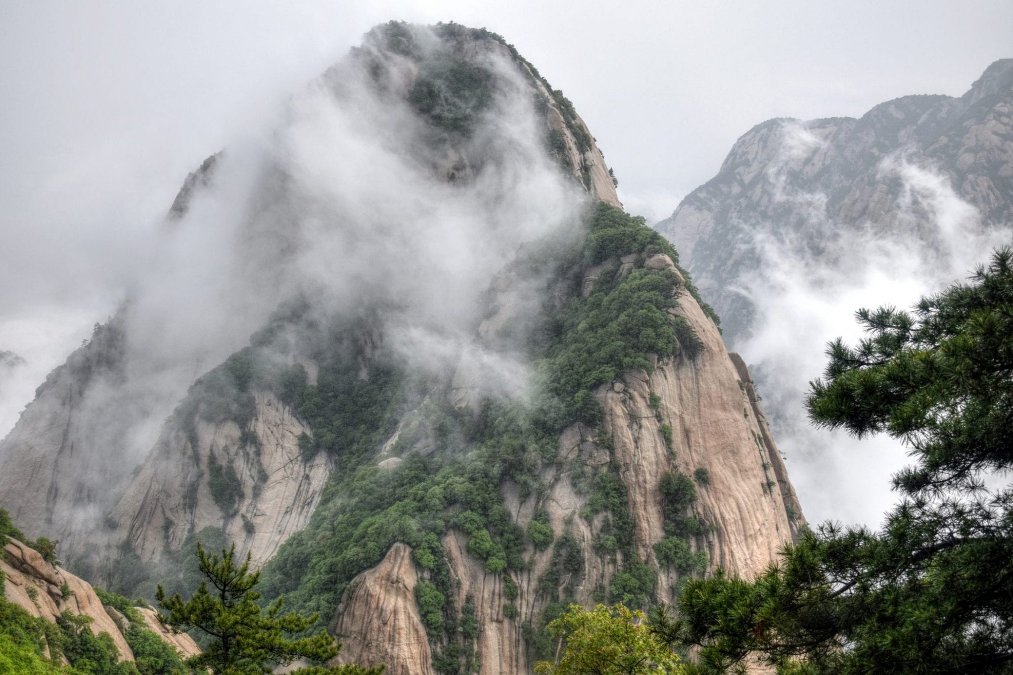 Hua-Shan-Hike-Trail-2