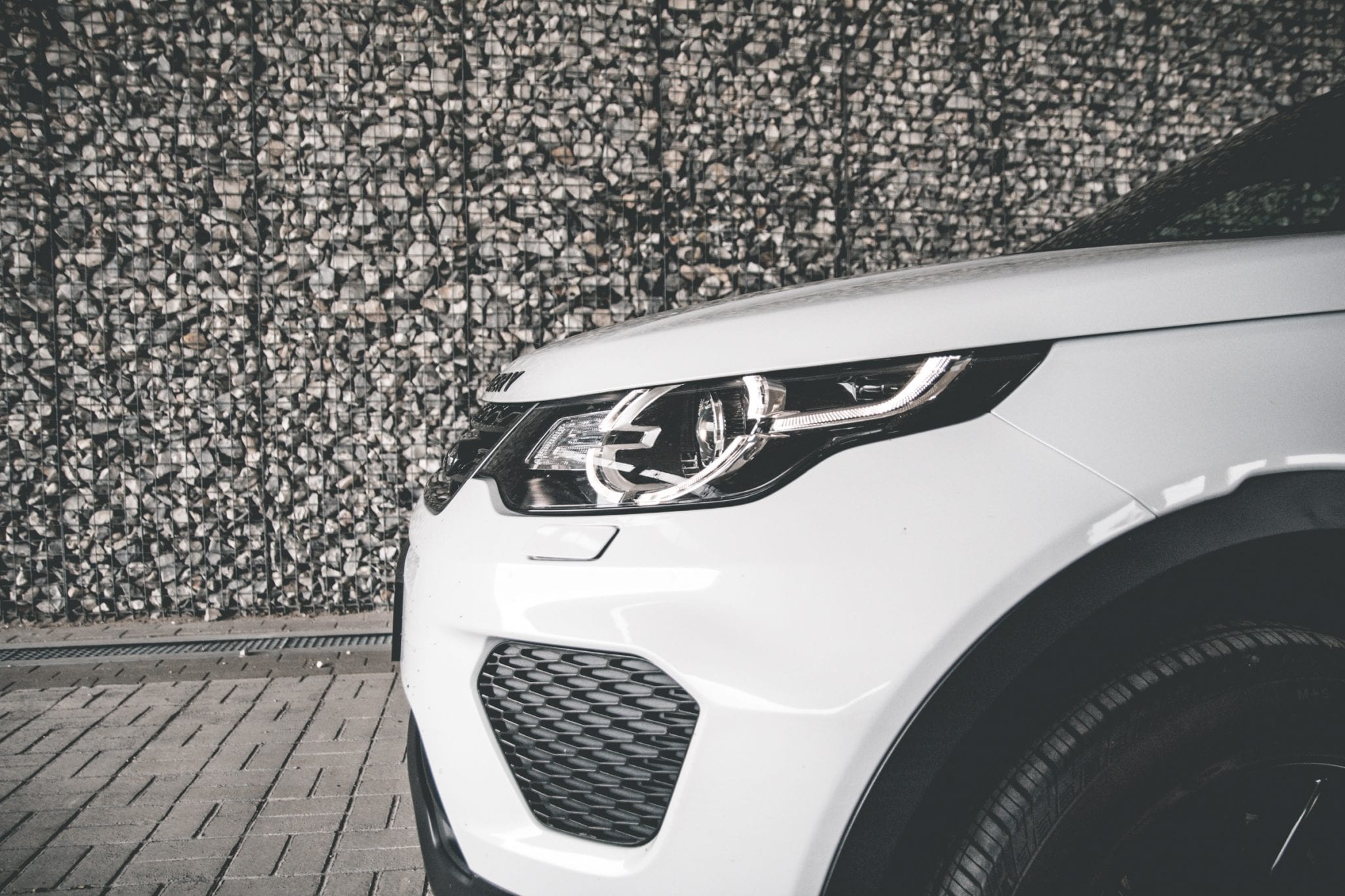 Land Rover Discovery Sport Front Zijkant Credits The Hike7