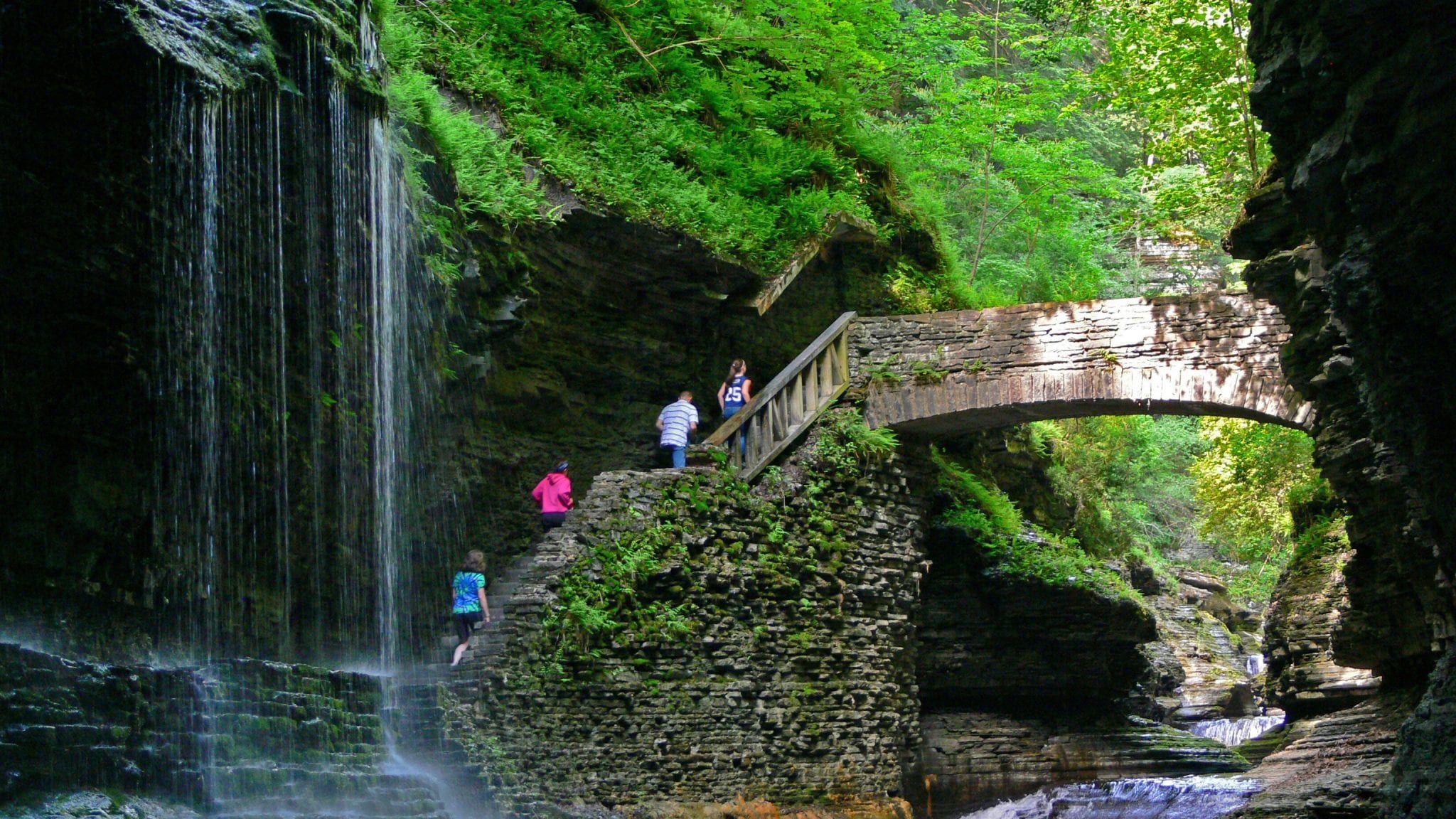 Hike in New York - Watkins Glen State Park