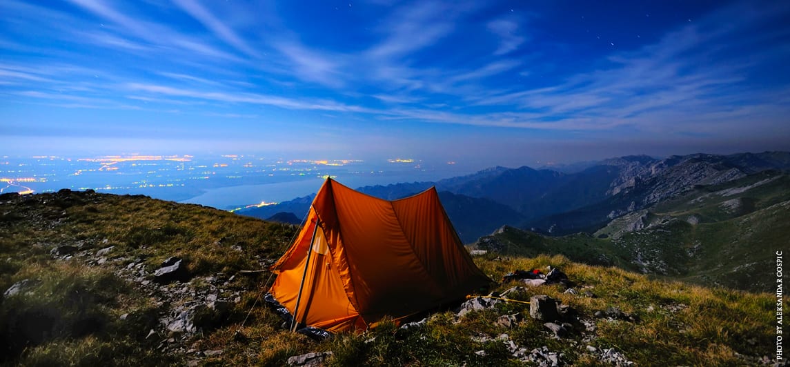 Kroatië bergtoppen tent