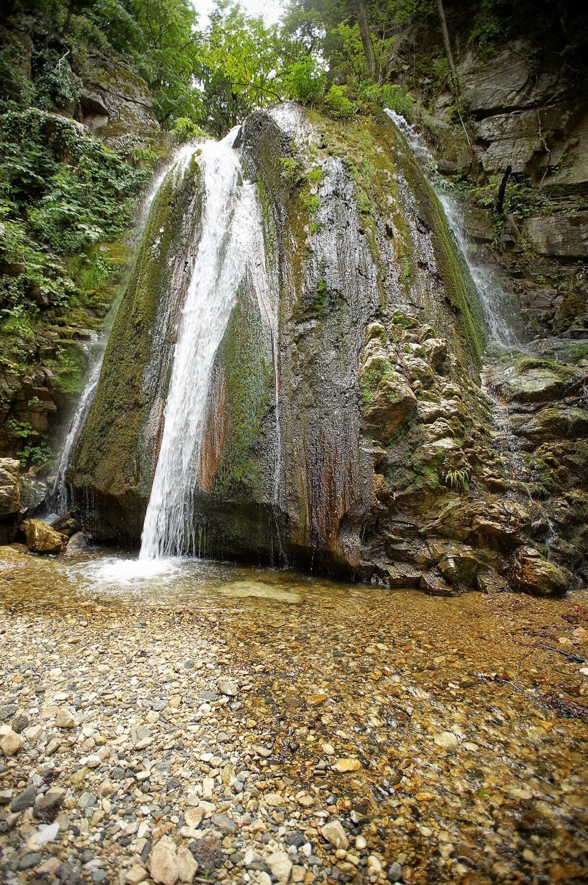 Epische roadtrip naar Griekenland waterval