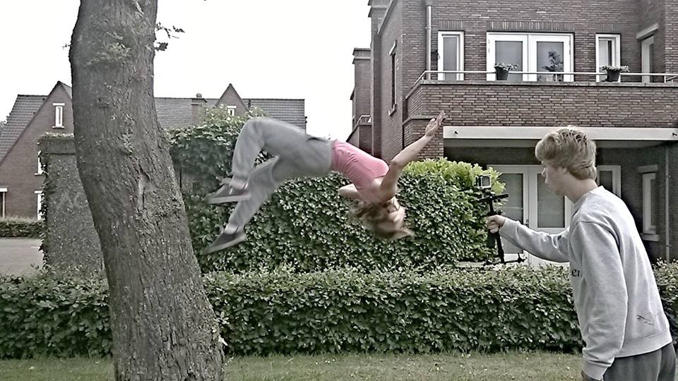 Freerunning wallflip