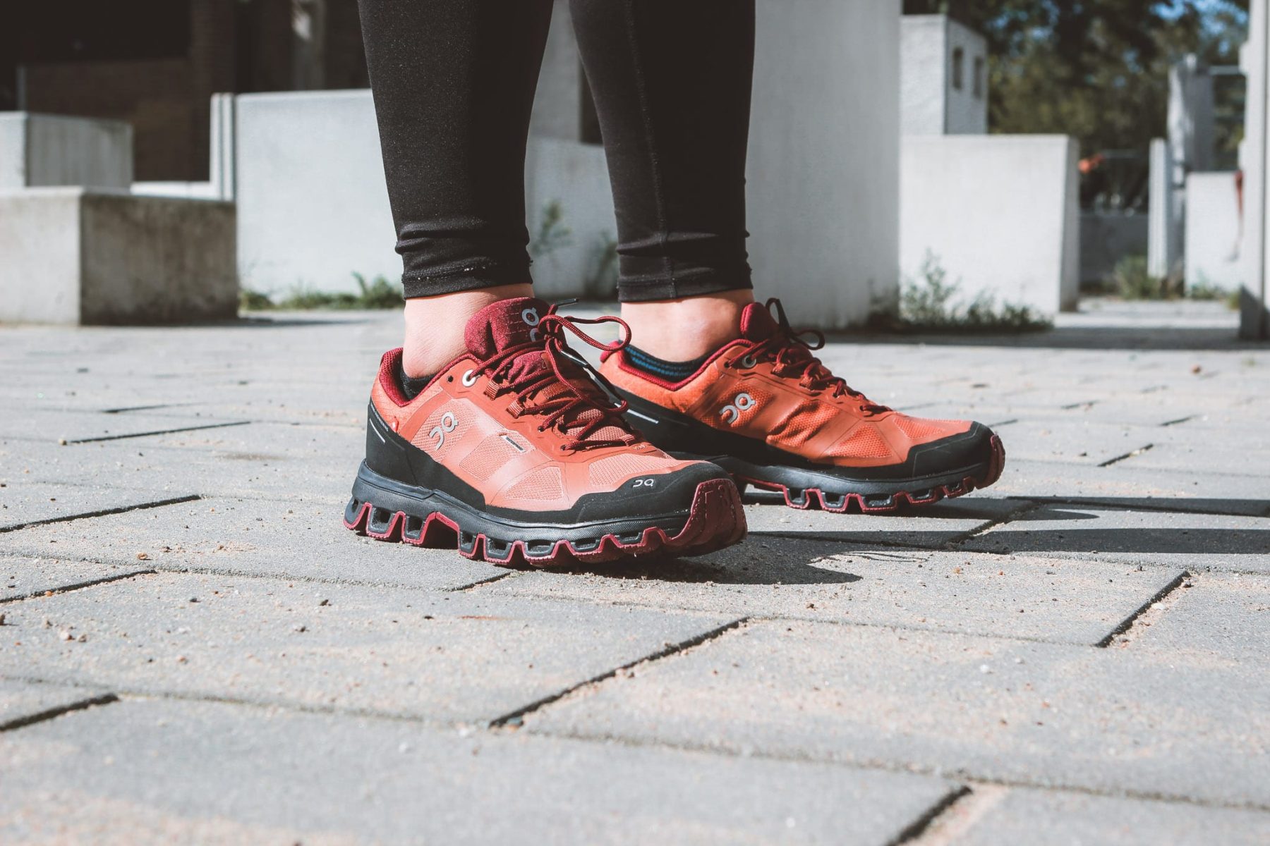 Nooit meer natte voeten met de On Cloudventure Waterproof Trail schoen -  The Hike