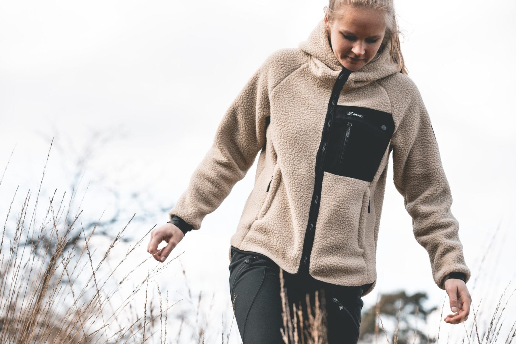 sherpa hoodie revolution race