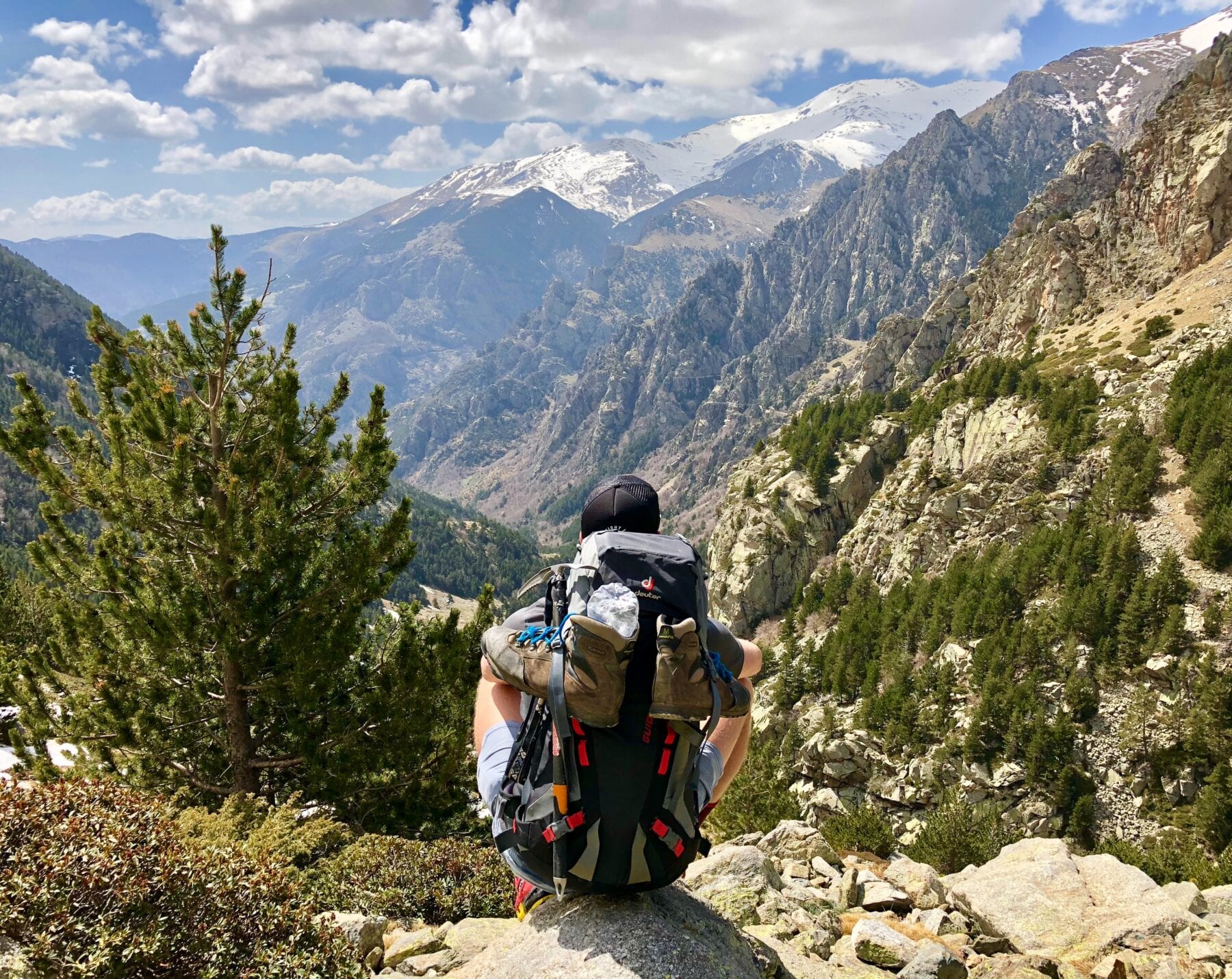 Langste wandelroute ter wereld zittende man