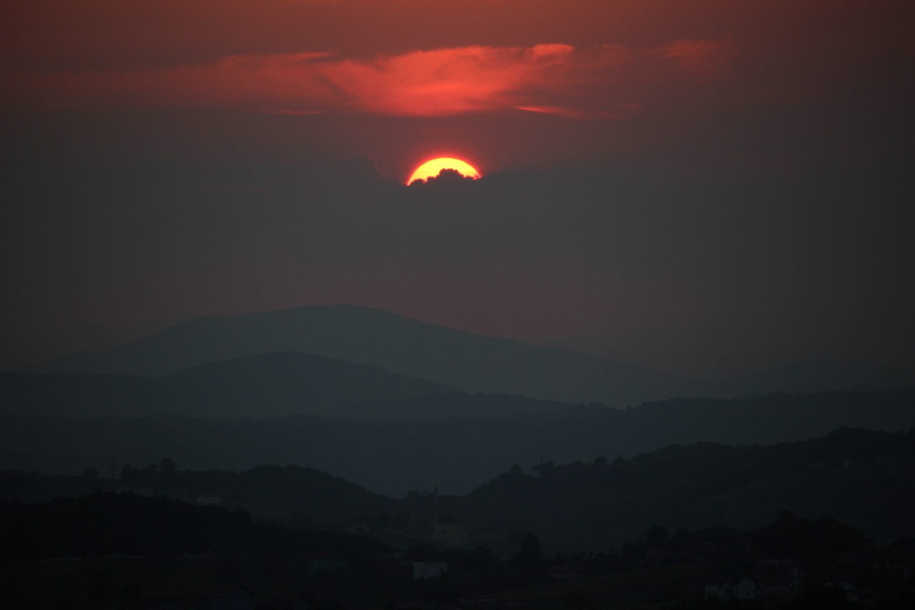 Zonsondergang in Bosnië en Herzegovina