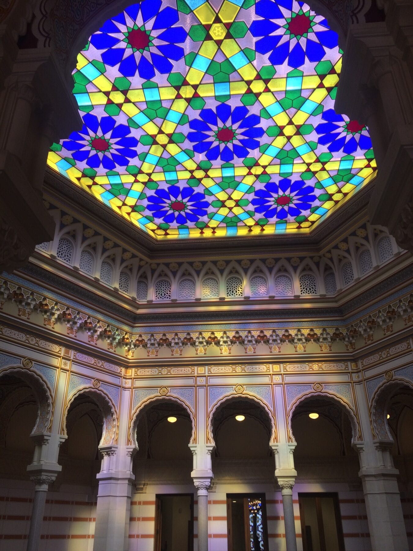 Mooi glas in lood plafond in Bosnië en Herzegovina