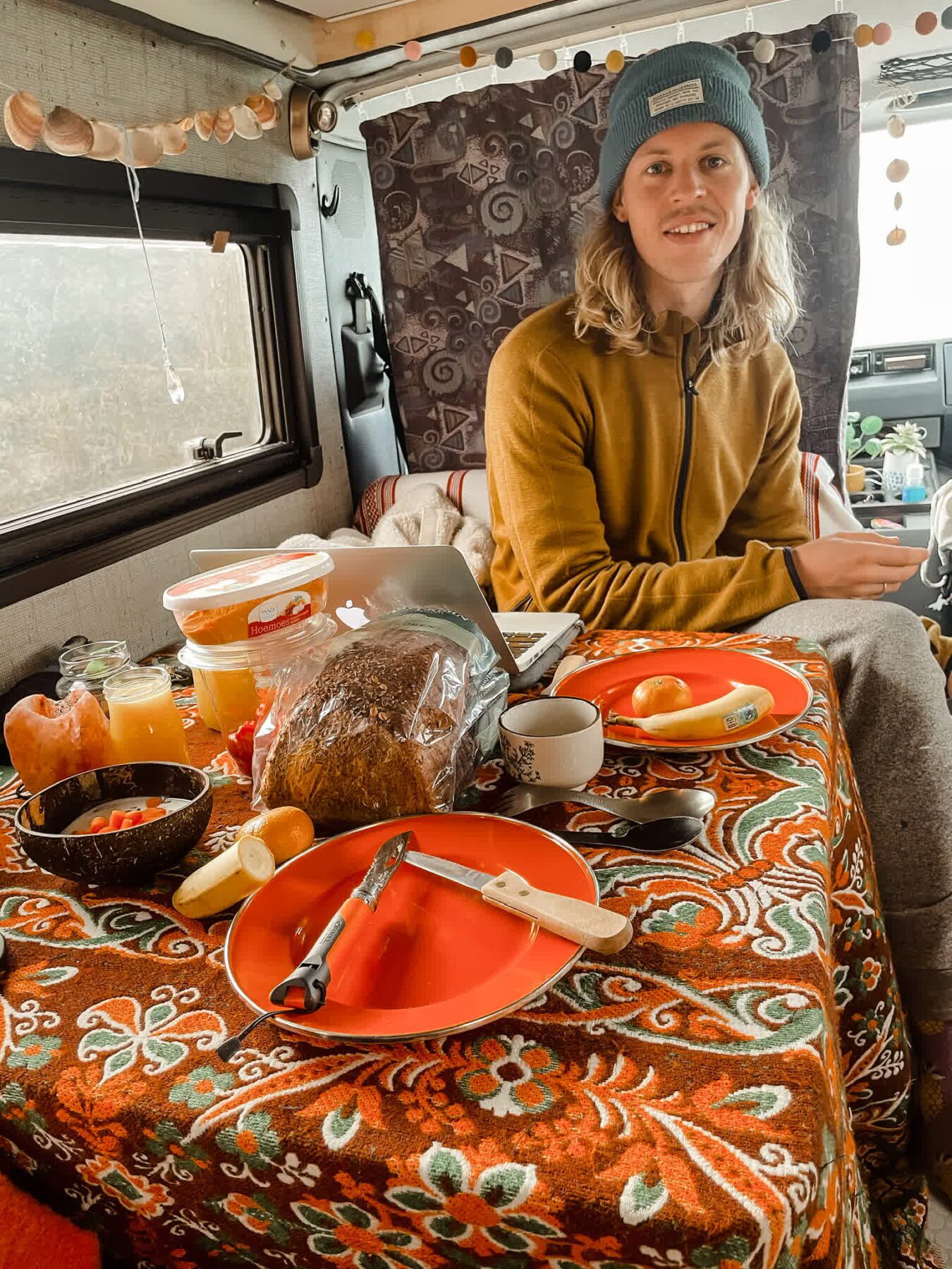 Hashtag Vanlife: Laura en Rick wonen in een camper_Ikwilhiken_10