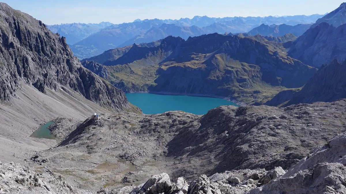 EEN SPECTACULAIRE HIKE NAAR HET HOOGSTE PUNT VAN HET RÄTIKON