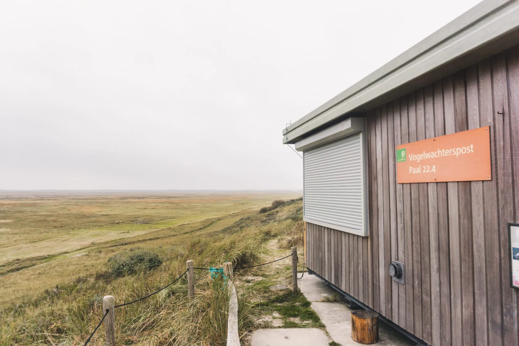 Trekvogels vogelwachterspost Staatsbosbeheer Terschelling