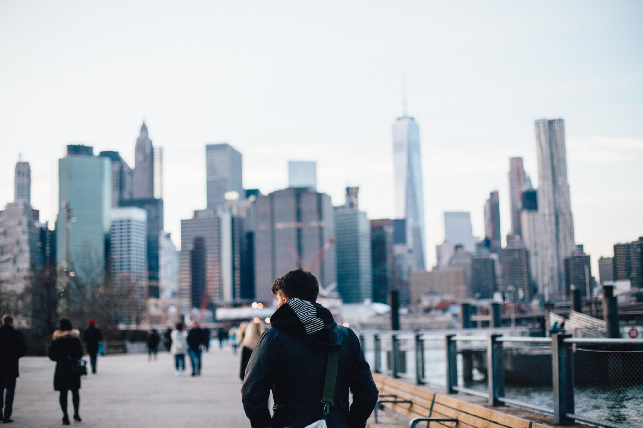 Wandelen naar de skyline van New York