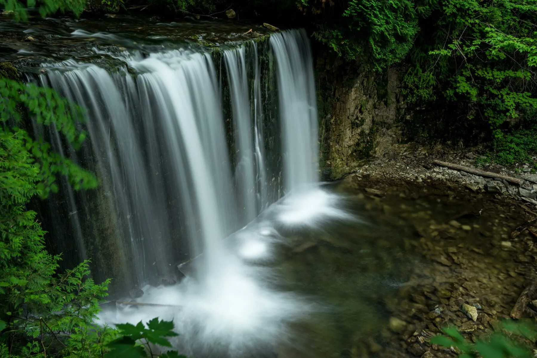 The Bruce Trail Canada Ontario Hoggs waterval