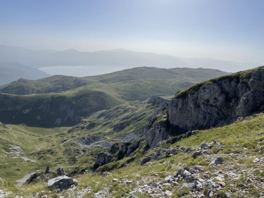 Uitzicht op het Prespa meer