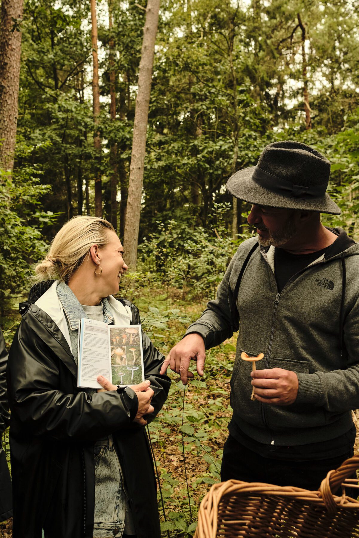 Wildplukken met Edwin Flores van Casa Foresta