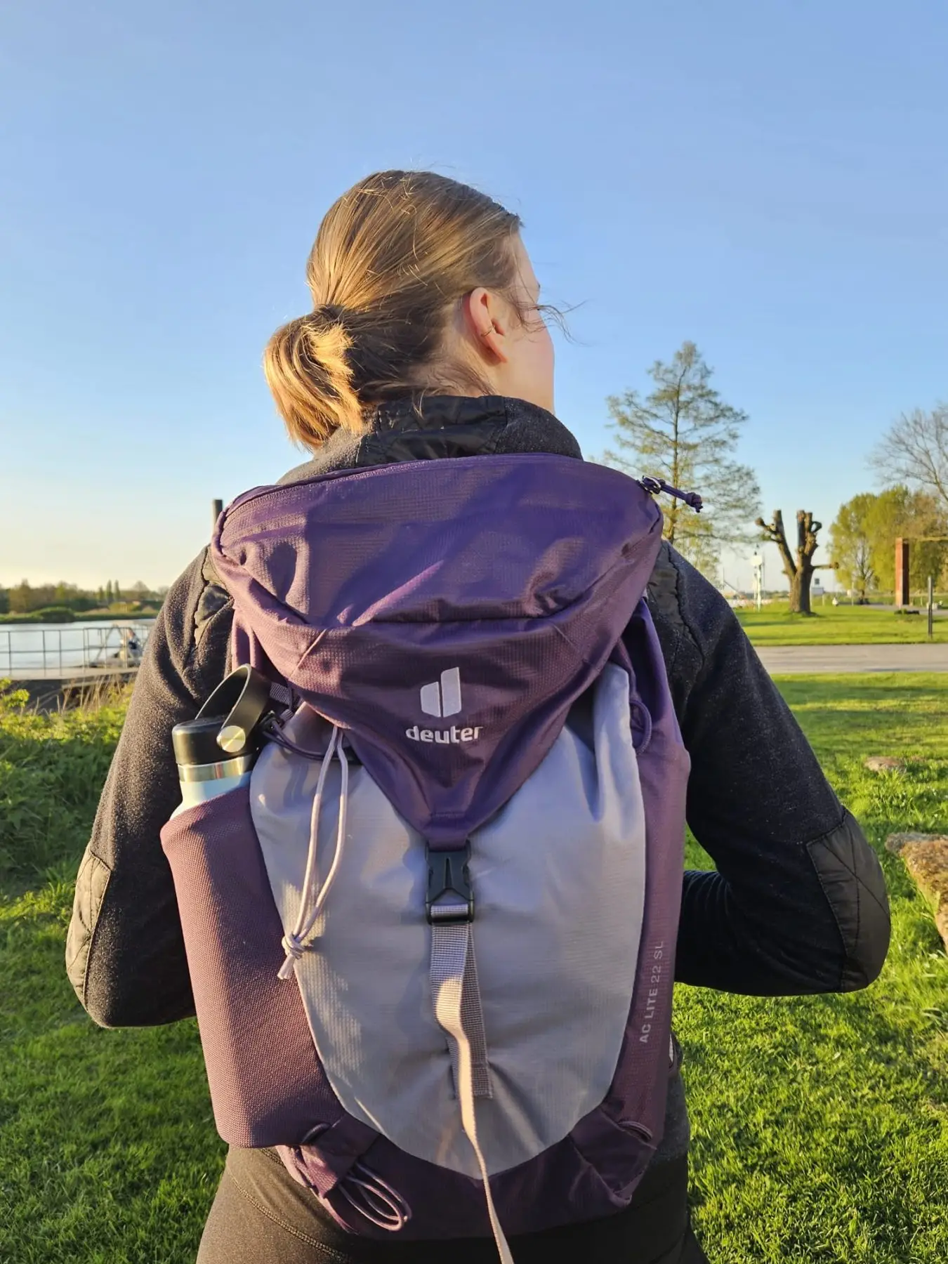 Review Deuter AC LITE 22 SL