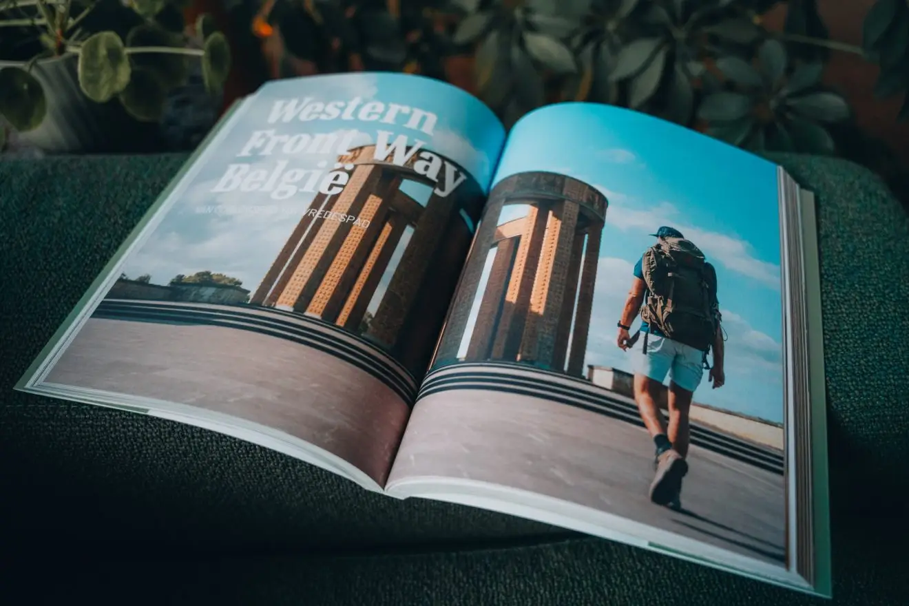 Western Front Way bladzijde in boek Hike de Benelux