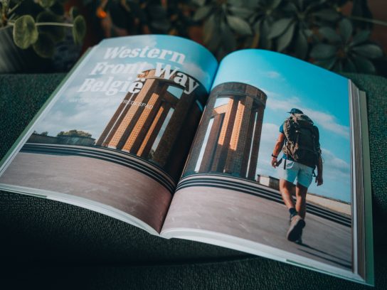 Western Front Way bladzijde in boek Hike de Benelux
